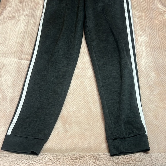 Adidas Pants elastic waist grey with white stripes sz L - Picture 3 of 4